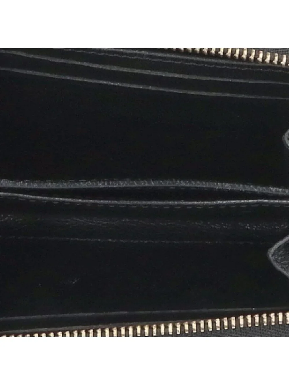 Louis Vuitton Exotic Cles the Round Zip Coin Case